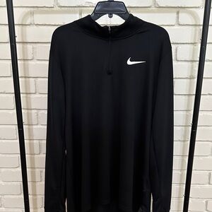 Nike Black and White Quarter-Zip Top
